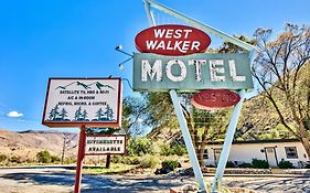 The Historic West Walker Motel